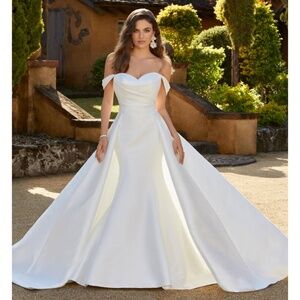 Sophia Tolli Wedding Dress